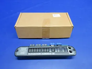 Cirrus SR20 / SR22 No Ice Lights Bolster Switch Panel 24900-005 NOS (0326-716)